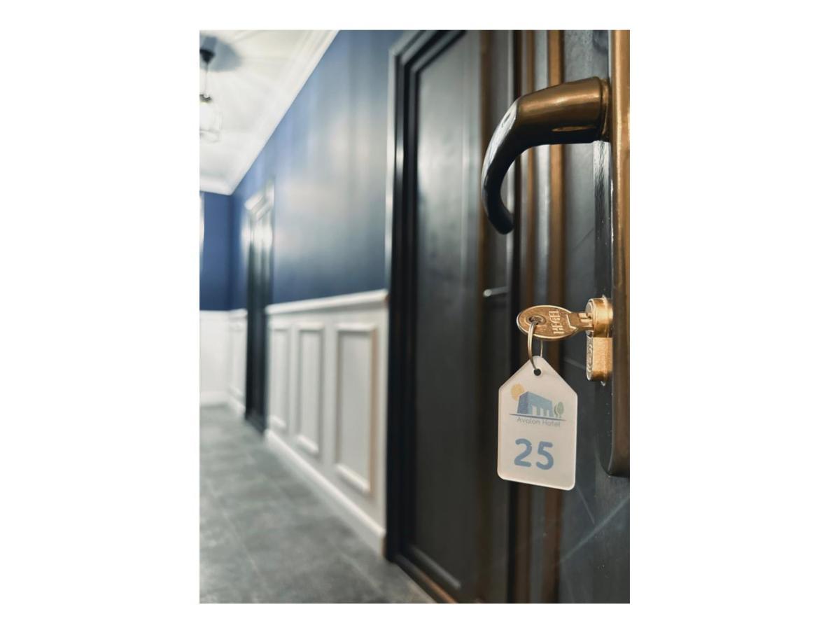 Avalon Hotel Armenia 耶烈万 外观 照片