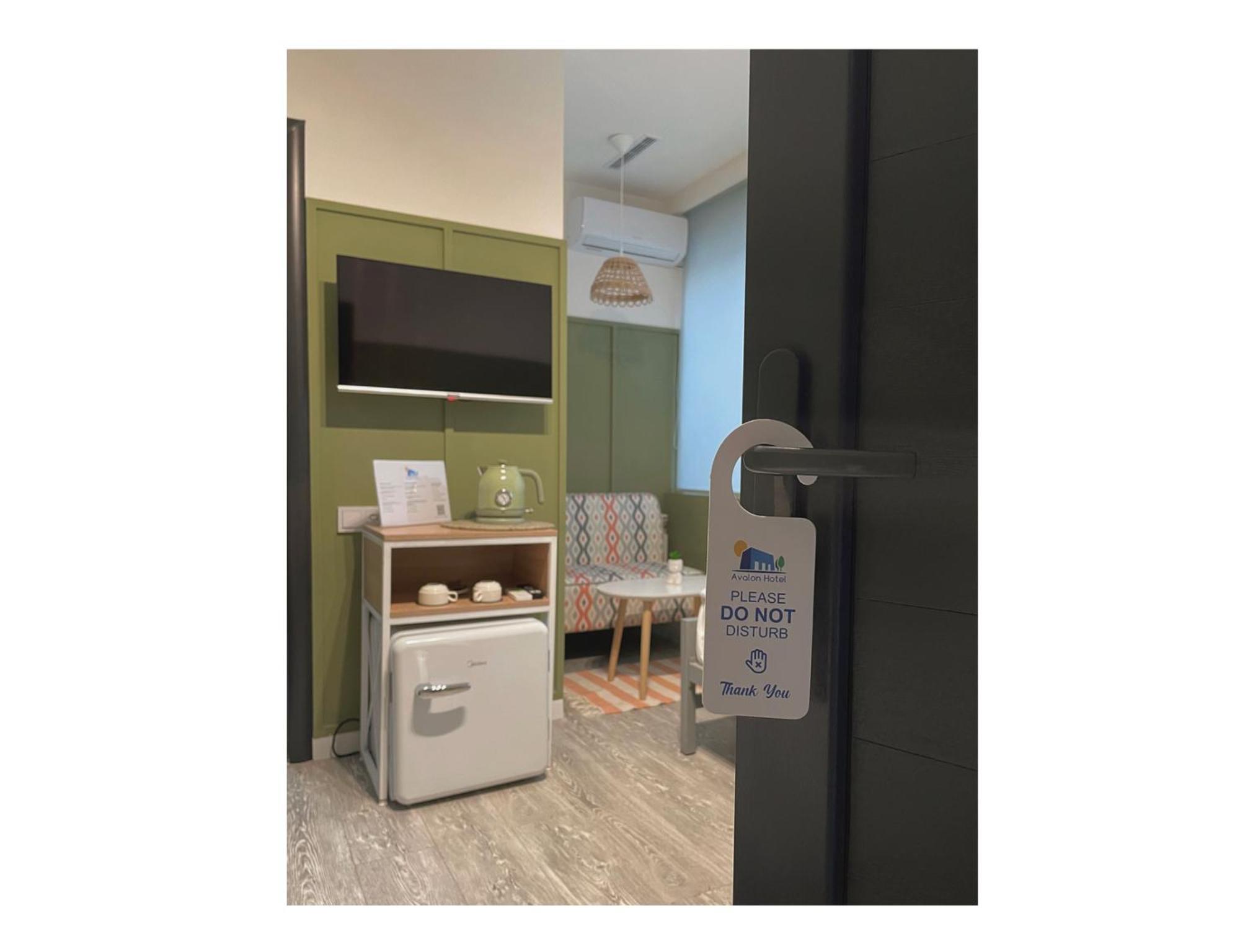 Avalon Hotel Armenia 耶烈万 外观 照片